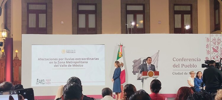 El titular de Conagua, Efraín Morales