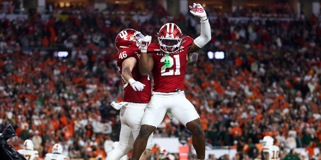 Indiana se proclamó campeón del futbol americano colegial de Estados Unidos tras vencer a Miami.