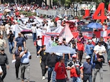 Integrantes de la CNTE protestan en la Ciudad de México.