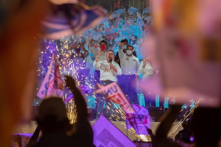 Los muleginos tendrán un gobernador con honor y valor, aseguró Francisco Pelayo.