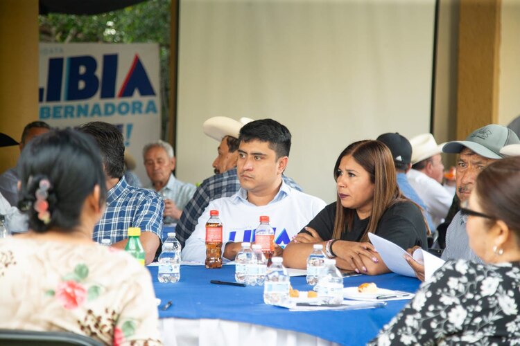 Inicia Libia Dennise construcción de su plan de gobierno