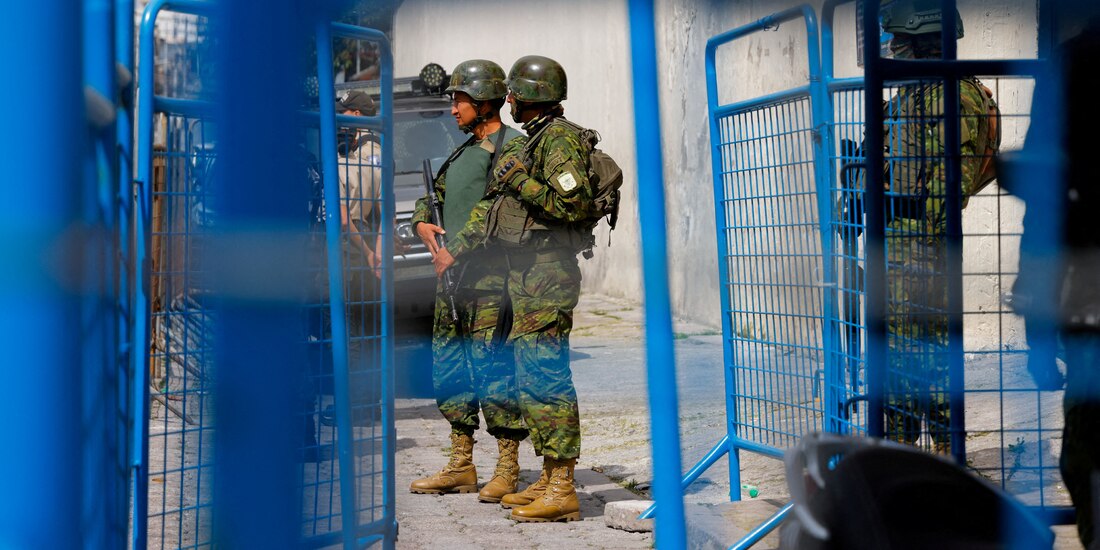 Fuerzas Armadas mantienen la vigilancia en zonas de riesgo, en Ecuador.