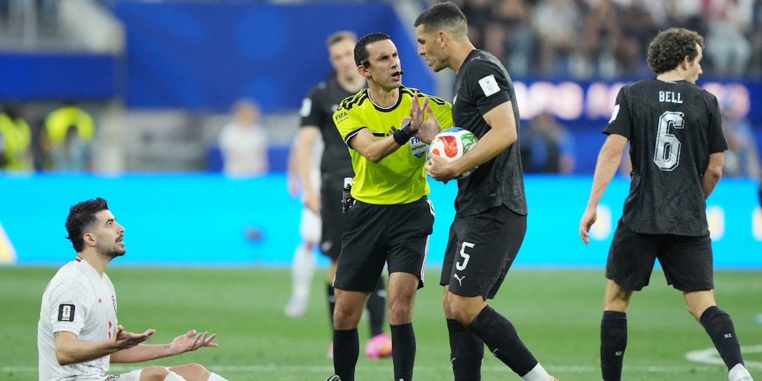 César Arturo Ramos en acción en la Copa del Mundo 2026 en el Irán vs Nueva Zelanda