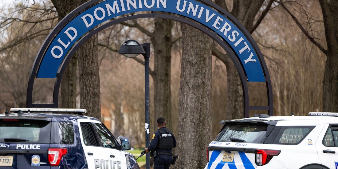 La policía en el campus de la Universidad Old Dominion