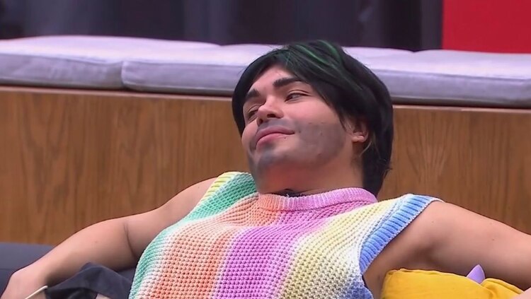 Wendy Guevara sorprende con su look de hombre para uno de los retos de salvación