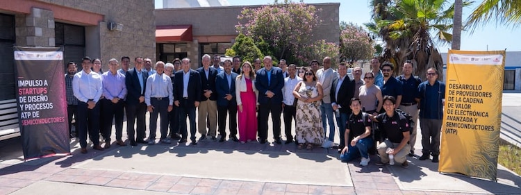 Alianza con el sector privado busca conectar el talento local con firmas globales de microelectrónica.