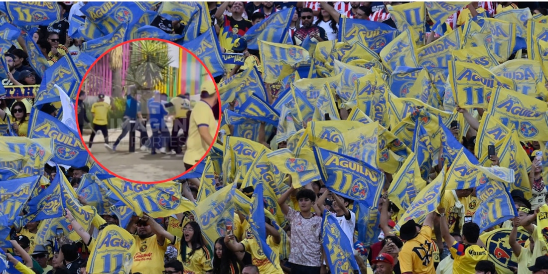 Americanistas golpean con palos a una persona a las afueras del Estadio Azteca.