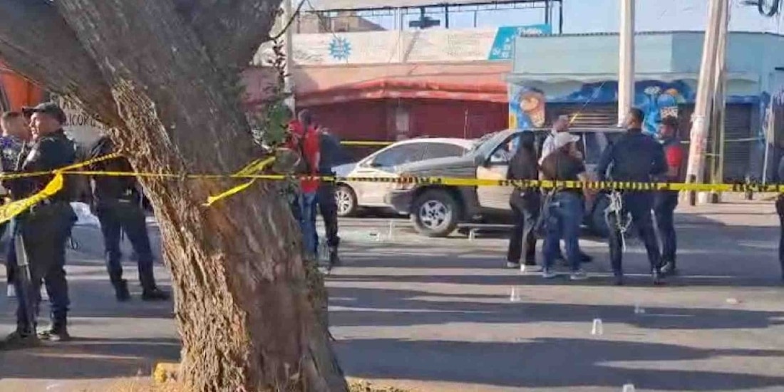Enfrentamiento entre policías y civiles armados en la carretera Alameda–El Salto