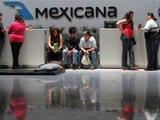 Juez ordena pago a extrabajadores de Mexicana de Aviación