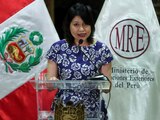 Perú expulsa a embajador de México por asilo a familia de Pedro Castillo.