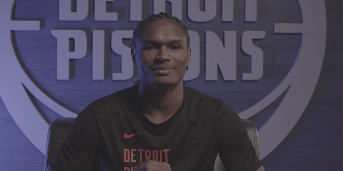 Ausar Thompson, jugador de los Detroit Pistons, habla sobre el juego de la NBA en México