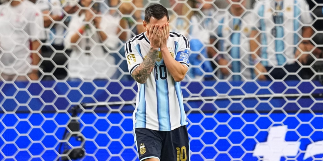 Leo Messi no saldrá como titular ante Jordania.