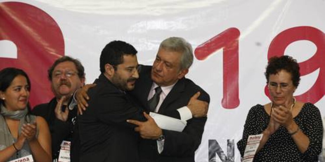 AMLO y Martí Batres.