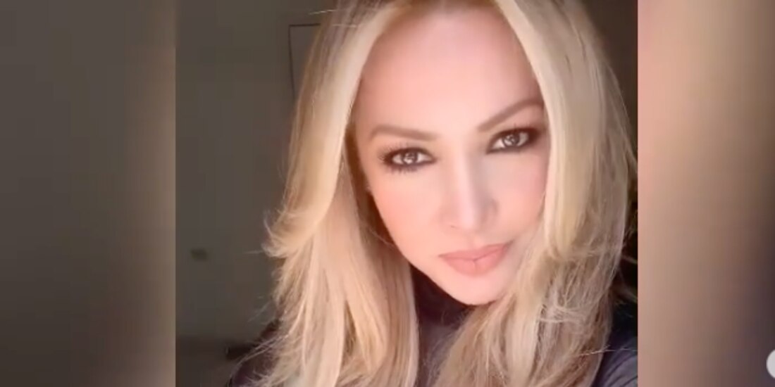 Paty Navidad anunció en Instagram su regreso a Twitter.