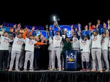 Los Houston Astros celebran el campeonato de la Liga Americana tras vencer a los New York Yankees.