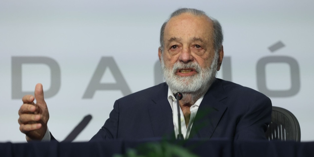 Carlos Slim ve en la baja producción de Pemex uno de los principales retos de México.