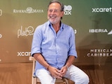 Guillermo Francella recibe el Premio Platino de Honor en la Riviera Maya, ayer.
