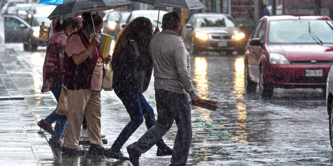 Ambiente caluroso con lluvia se espera este día en la CDMX