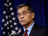 Xavier Becerra será el secretario de Salud en Estados Unidos. En esta fotografía de archivo del 4 de diciembre de 2019, Xavier Becerra, procurador general de California, habla en una conferencia.