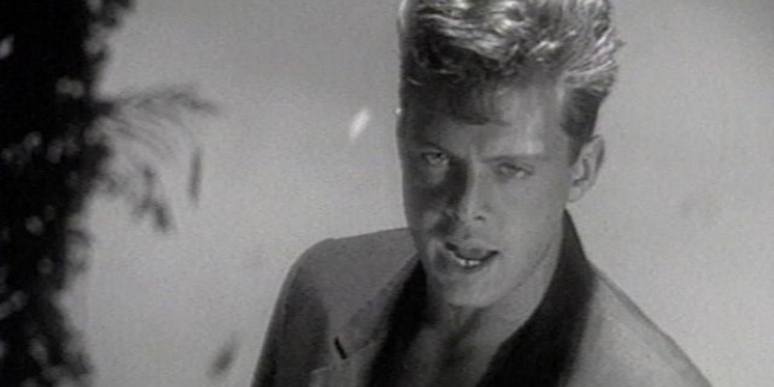 En "Luis Miguel, la serie" Diego Boneta interpreta este éxito de El Sol