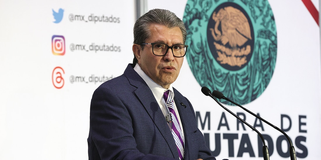 EL COORDINADOR de los diputados morenistas, Ricardo Monreal, ayer.