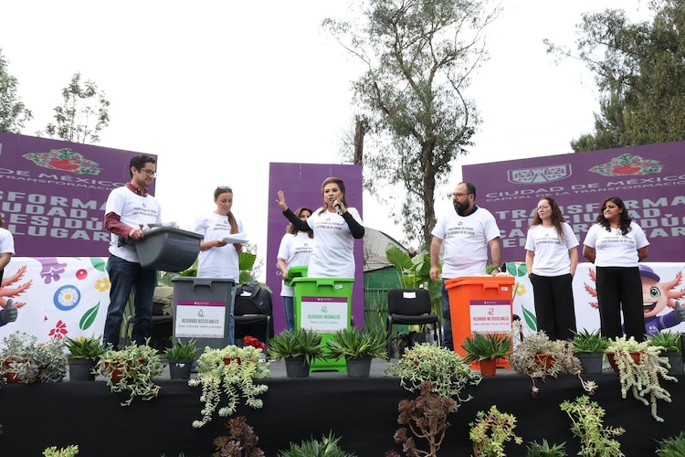 La Jefa de Gobierno lanza la estrategia que busca transformar 8,500 toneladas diarias de desechos en la Ciudad de México.