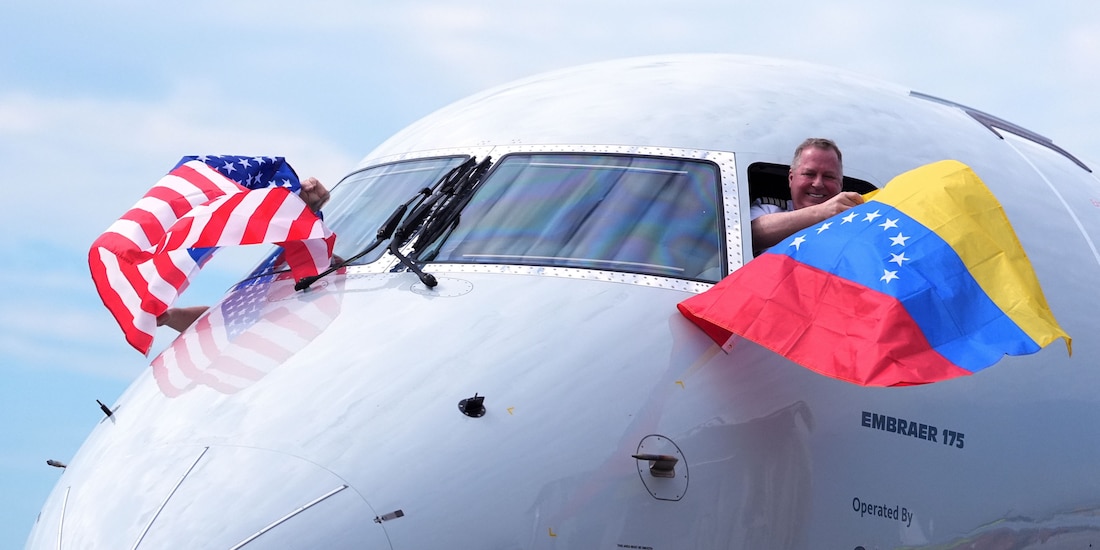 Primer vuelo Miami-Caracas