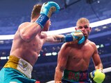 Una acción del combate entre Billy Joe Saunders y el "Canelo" Álvarez
