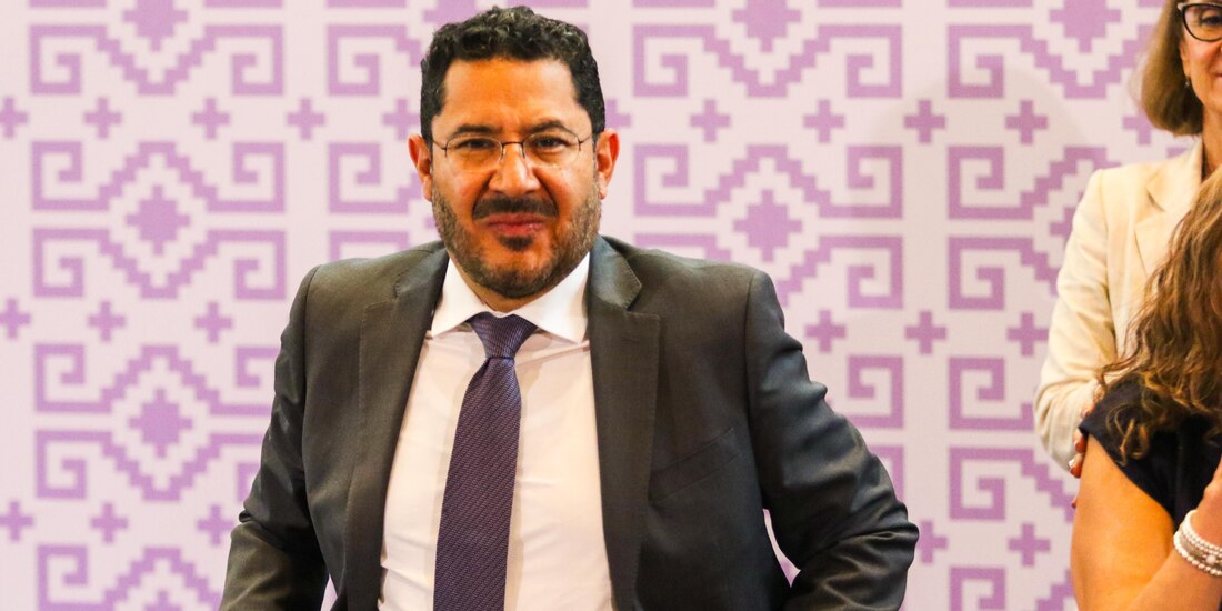 Agua contaminada en BJ: Batres afirma que alcaldías no ayudan y Álvaro Obregón responde.