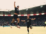 Raúl Jiménez celebra un gol con el Wolverhampton en la Premier Legue