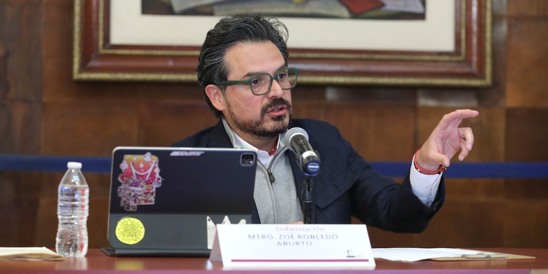 El director general del IMSS, Zoé Robledo Aburto, y el secretario de Trabajo, Marath Baruch Bolaños López, en conferencia de prensa el 12 de octubre de 2026.