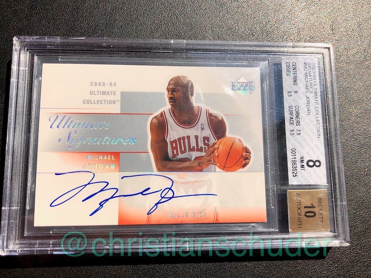 Una carta autografiada del basquetbolista Michael Jordan.