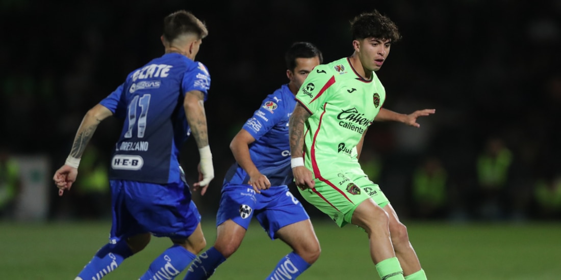 Monterrey dejó ir la victoria frente a Juárez en la frontera.