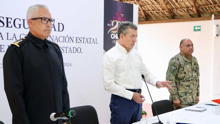 Rutilio Escandón resaltó que las operaciones que todos los días se llevan a cabo, mediante las aeronaves oficiales, han permitido salvar muchas vidas.