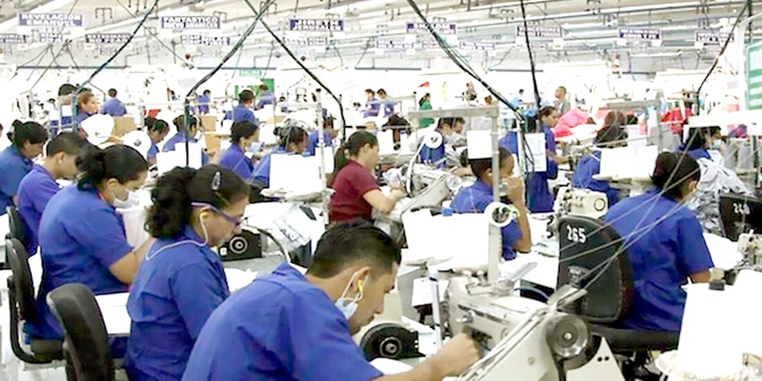 Empleo manufacturero se estanca; crece 0.1% en noviembre.
