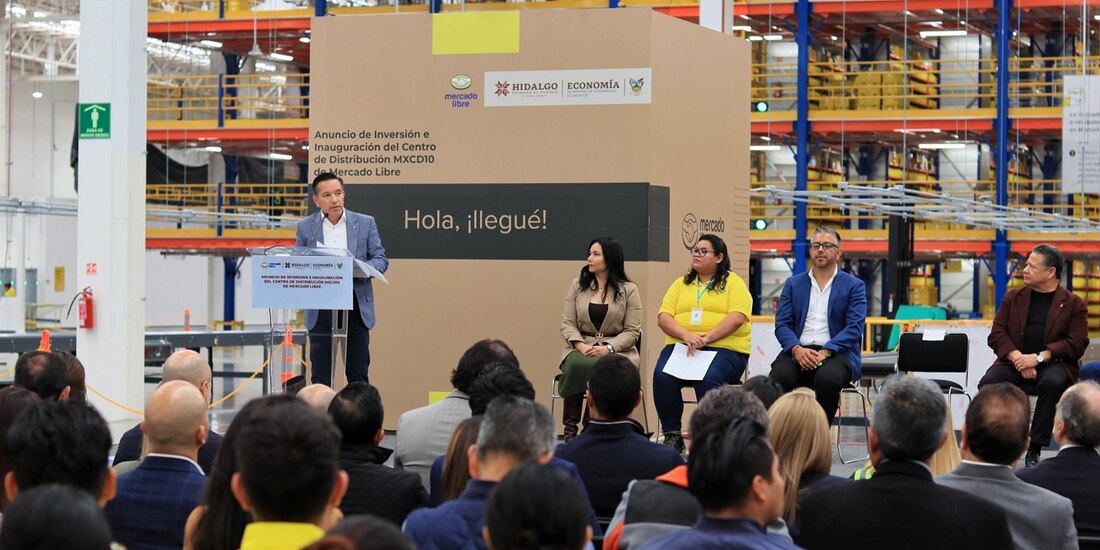 Julio Menchaca Salazar anuncia inversiones que impulsan el desarrollo económico de Hidalgo con más de 129 mil empleos creados en 2024.