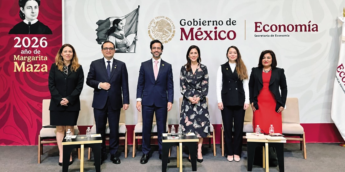 funcionarios de la Secretaría, ayer, en el evento.