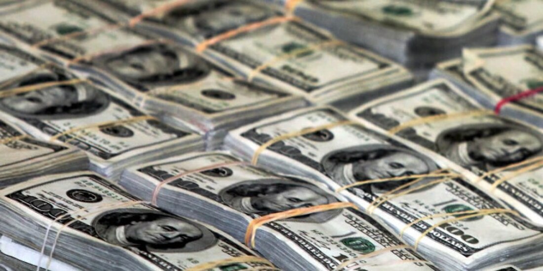 Peso gana 1.72% y cierra la jornada en $19.47 por dólar