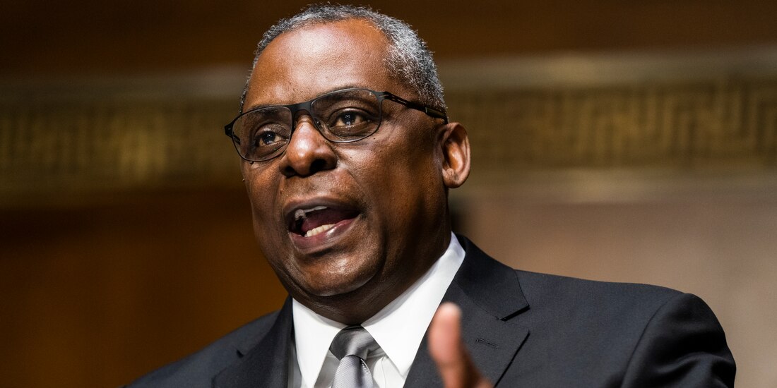 El nuevo secretario de Defensa de Estados Unidos Lloyd Austin habla en la audiencia de su comfirmación en el Senado.