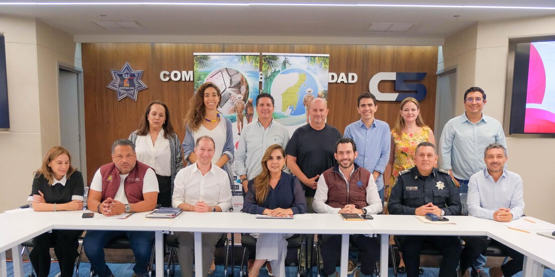 Mara Lezama Espinosa encabezó una reunión de trabajo con el Consejo Hotelero del Caribe Mexicano