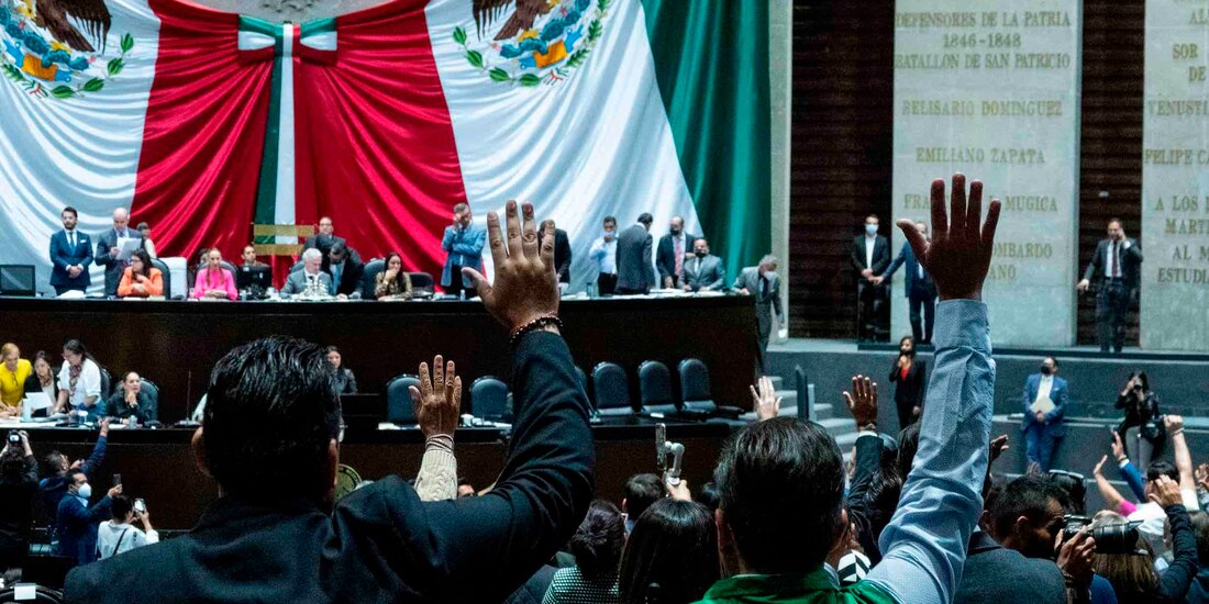 Diputados que aprobaron incorporación de GN a Sedena actuaron con inteligencia, patriotismo y a favor de la 4T, afirma Mario Delgado.