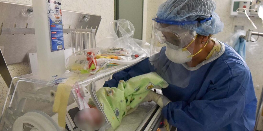 Hay 5 menores hospitalizados por COVID-19 en SLP, 2 de ellos son bebés.