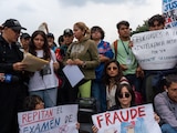 Estudiantes de la UNAM se manifestaron contra el examen de admisión a Licenciatura 2026 por la presencia de "trampas" y "ayudas".