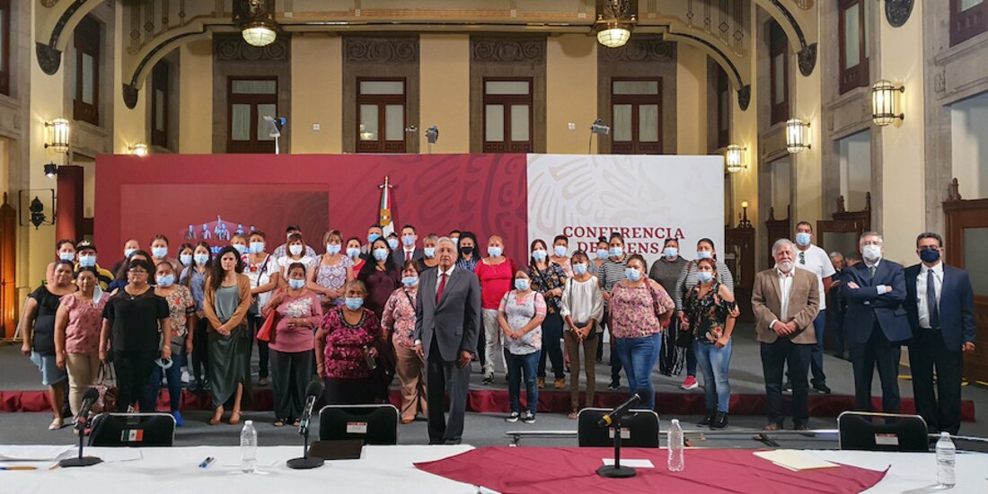 El presidente se reunió ayer con familiares de los mineros fallecidos en Pasta de Conchos, Coahuila, en 2006.