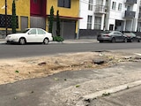 La alcaldía reparó el hoyo Oriente 249 y otros daños viales meses después de la denuncia.