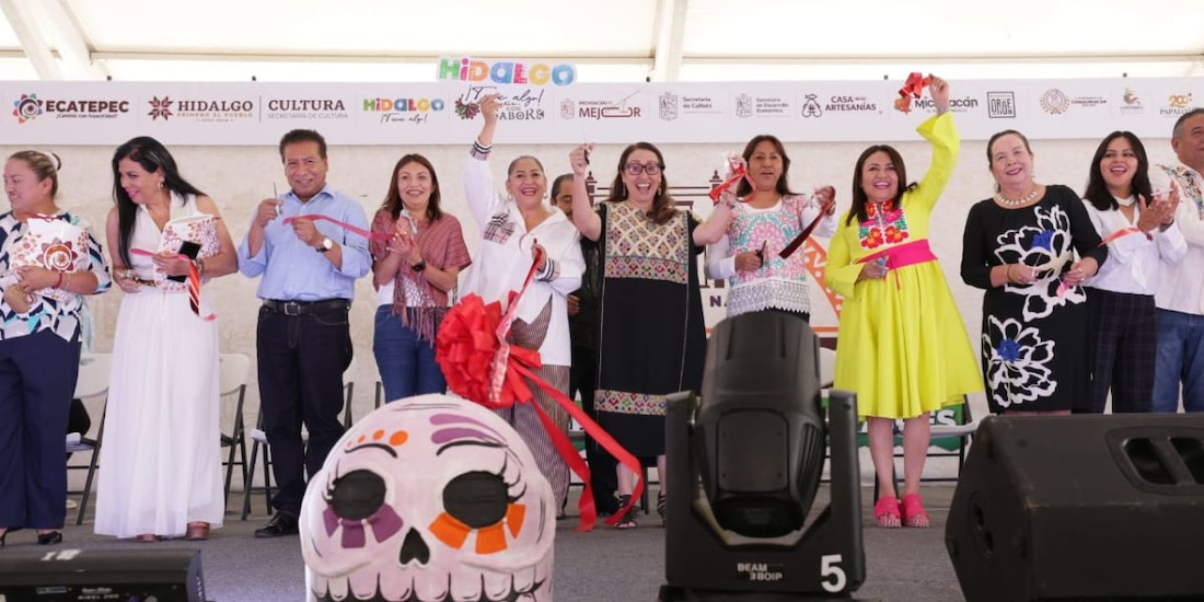 La explanada municipal de San Cristóbal Centro se transforma en un escaparate cultural que celebra el orgullo y las raíces del arte popular mexicano.