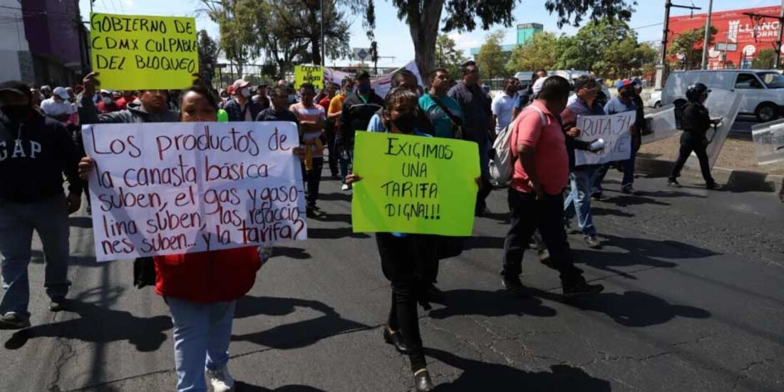 Transportistas llegan al zócalo capitalino tras bloqueos de vialidades