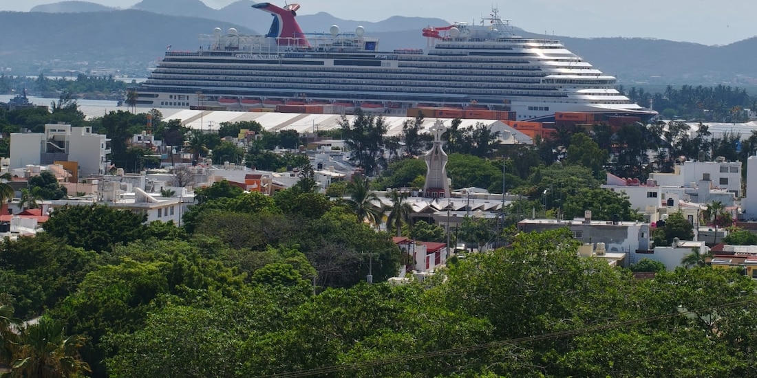 Crucero en Mazatlán.