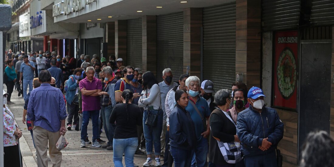 La Pensión del Bienestar se entregará doble para algunos beneficiarios en septiembre.