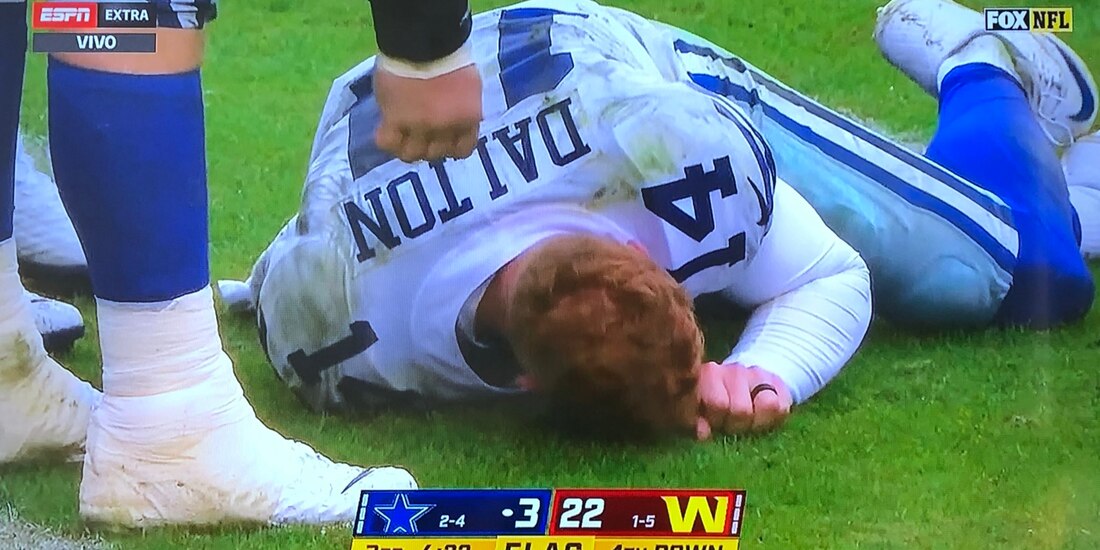 El mariscal de campo tuvo que salir del partido